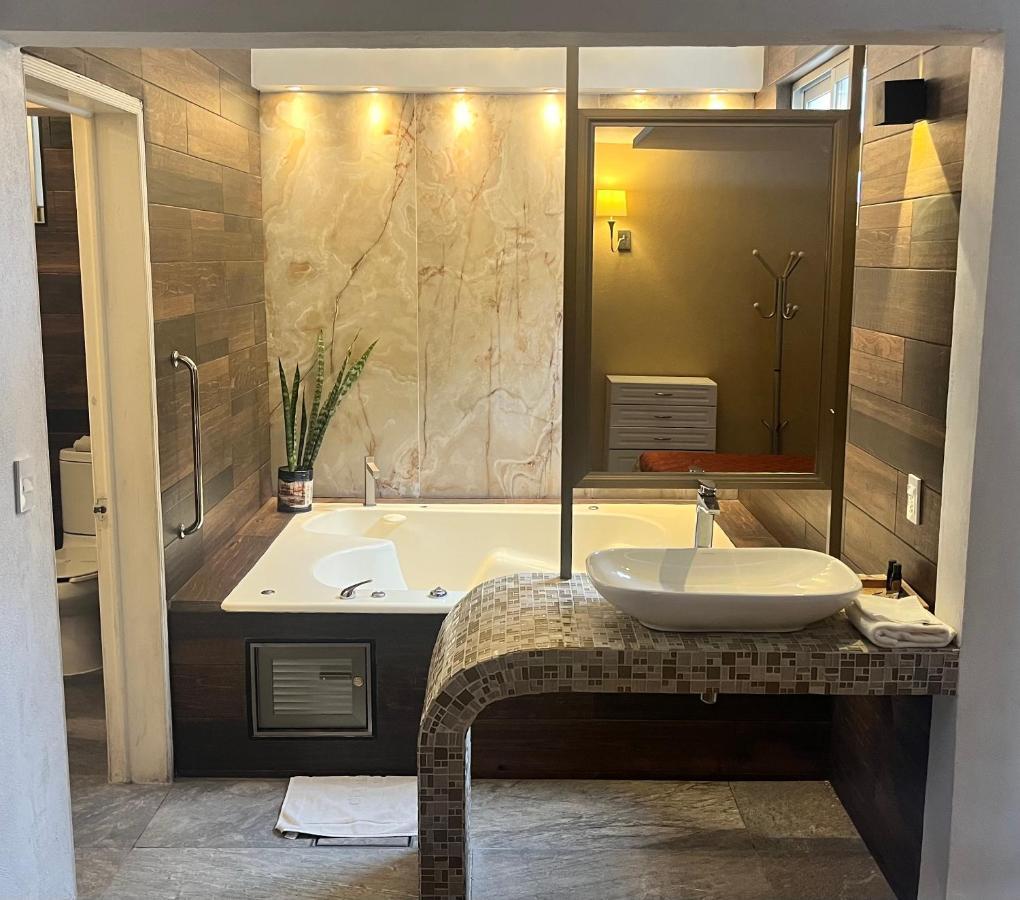 Hotel Del Valle Inn Pachuca Kültér fotó