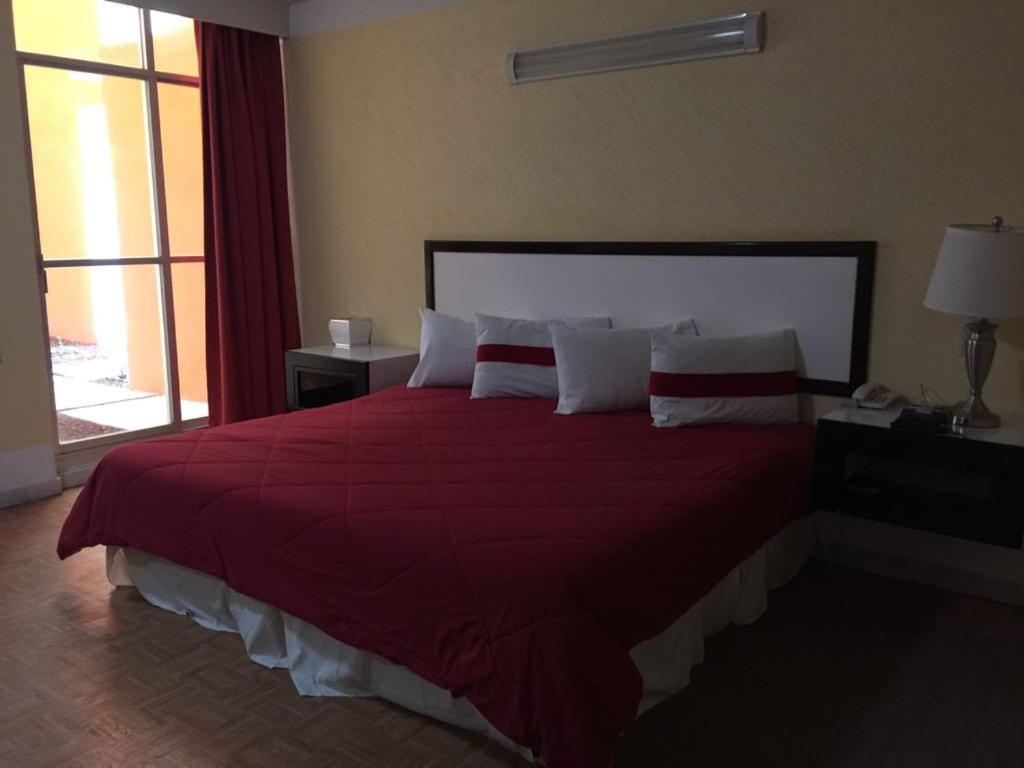 Hotel Del Valle Inn Pachuca Kültér fotó